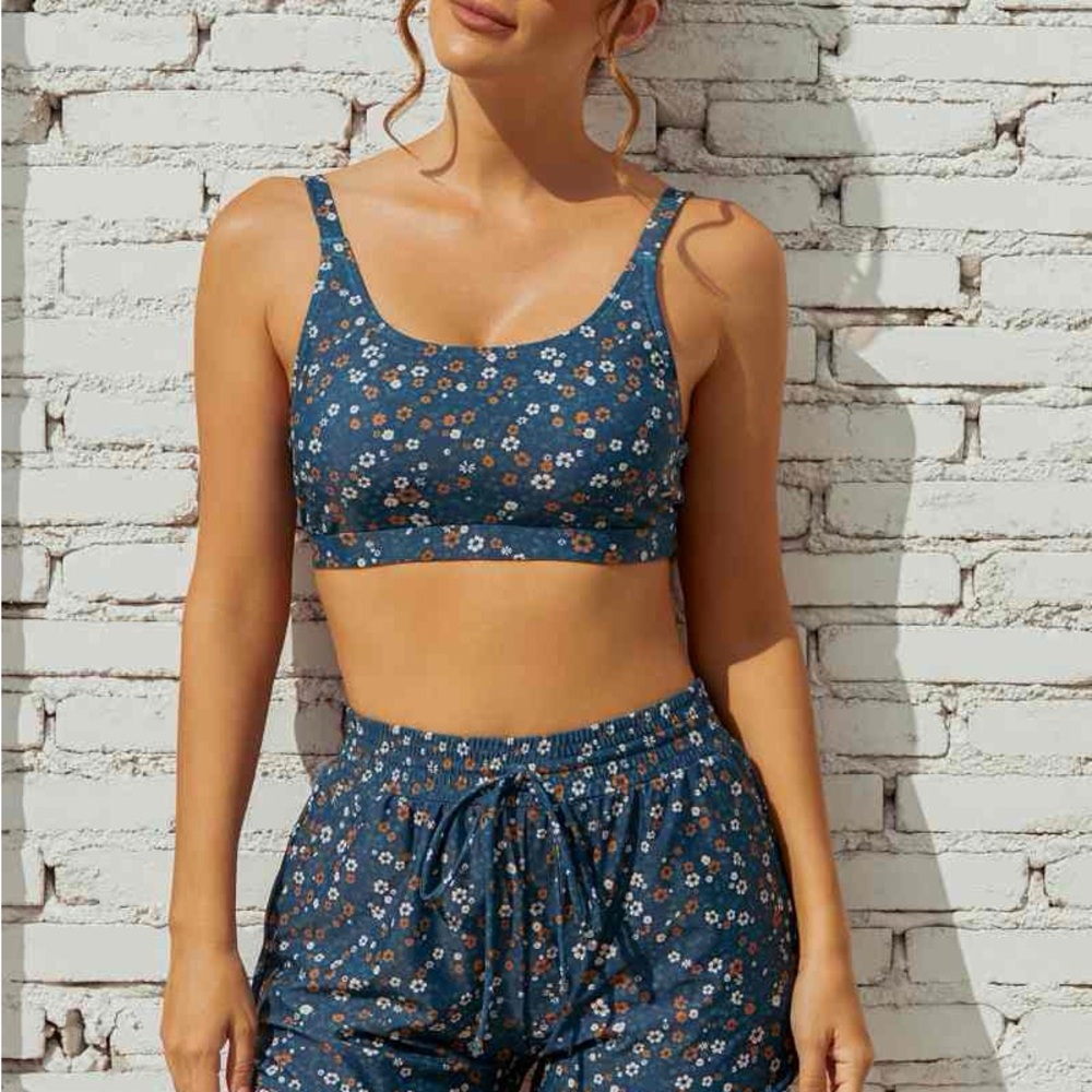 Seafancy 2 Piece Swim Set Size L in Daisy Print